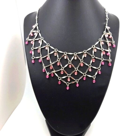 Vintage Avon Pink Stones Bib Necklace 18 With Clear Rhinestone - Picture 2 of 6